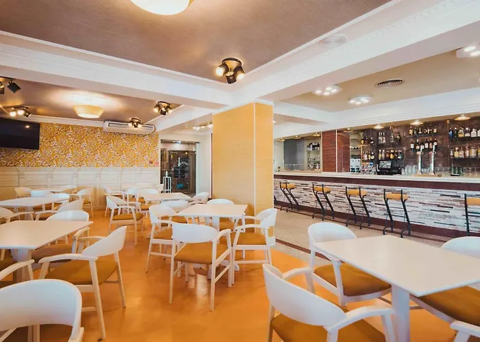 Hotel Dona Carmen 3*